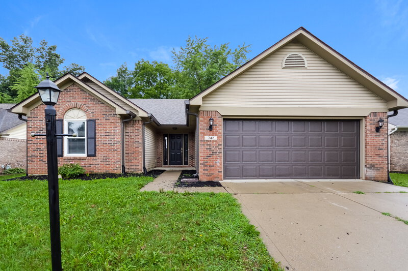 1,630/Mo, 7142 Oldham Dr Indianapolis, IN 46221 External View