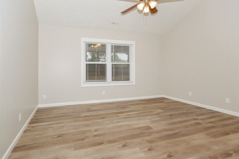 1,630/Mo, 7142 Oldham Dr Indianapolis, IN 46221 Main Bedroom View