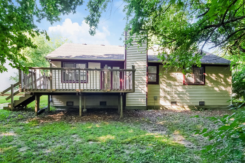 1,760/Mo, 5865 Petersen Ct Indianapolis, IN 46254 Rear View