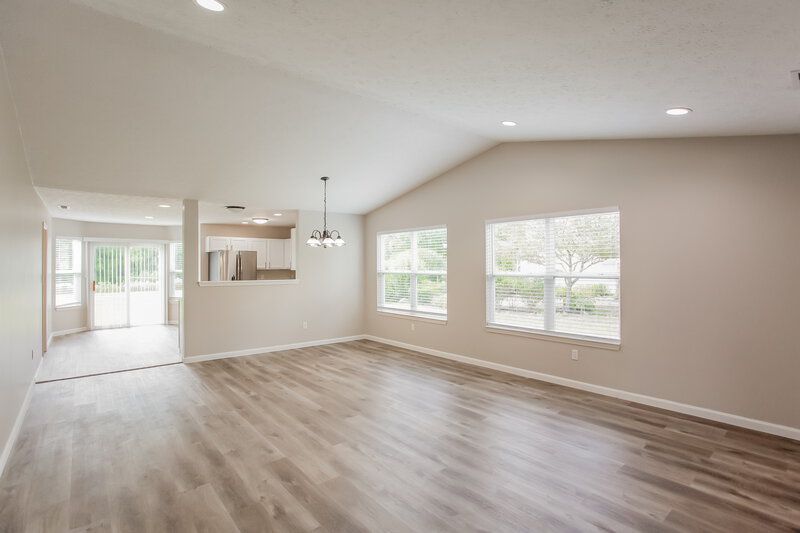 2,090/Mo, 16901 Peach Ln Noblesville, IN 46062 Living Room View