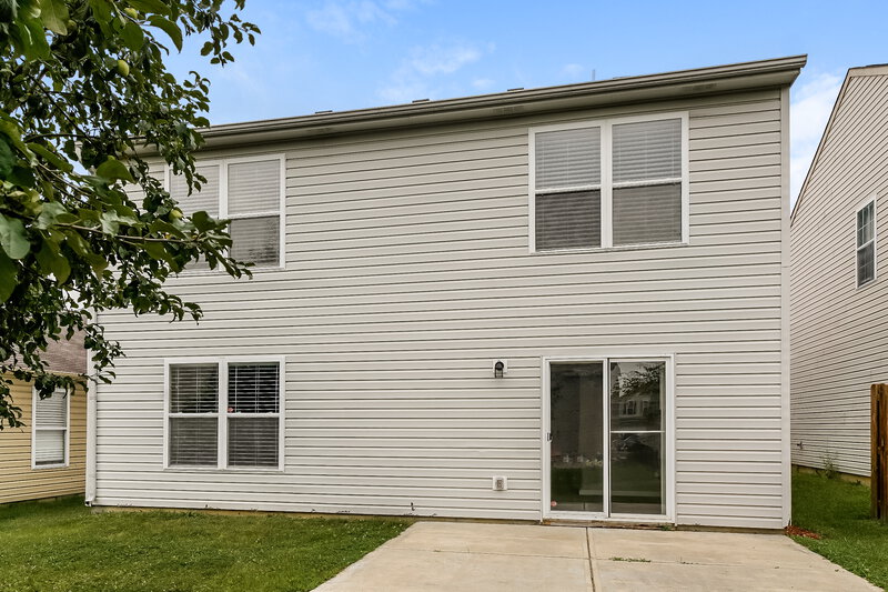 1,960/Mo, 605 Sun Ridge Blvd Avon, IN 46123 Rear View