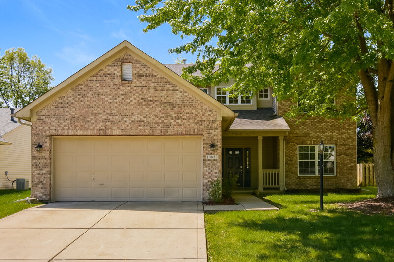 2,105/Mo, 10823 Roundtree Rd Fishers, IN 46037 External View