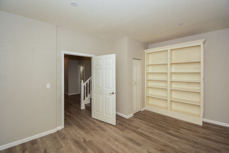 2,105/Mo, 10823 Roundtree Rd Fishers, IN 46037 Main Bedroom View 2