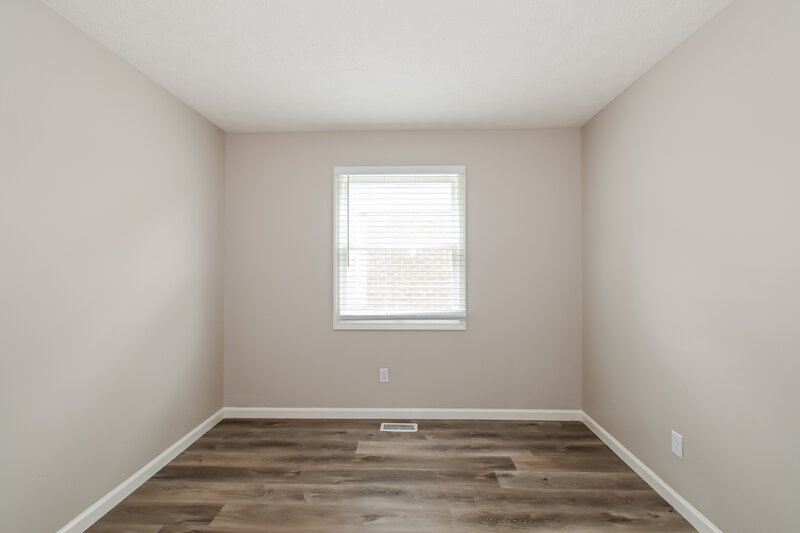 1,840/Mo, 1068 W Southport Rd Indianapolis, IN 46217 Bedroom View 3