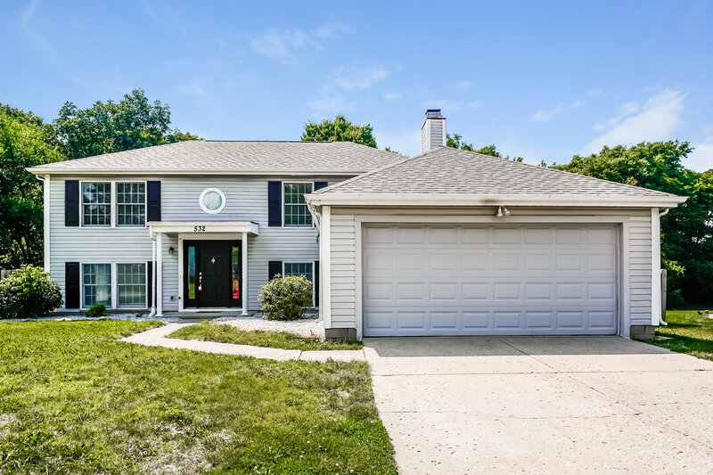 2,990/Mo, 532 Hunters Trail Greenwood, IN 46142 External View