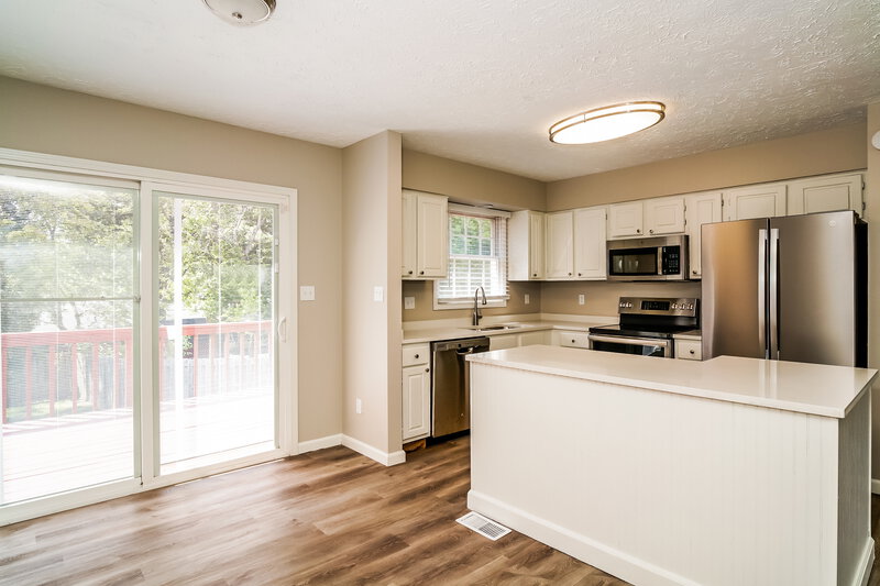 2,990/Mo, 532 Hunters Trail Greenwood, IN 46142 Misc View 2