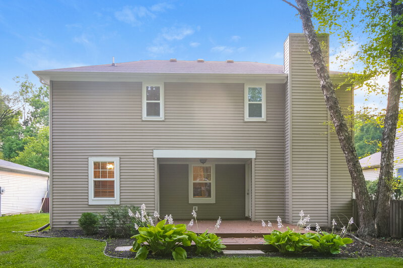 2,210/Mo, 5015 Sylvan Rd Indianapolis, IN 46228 Rear View