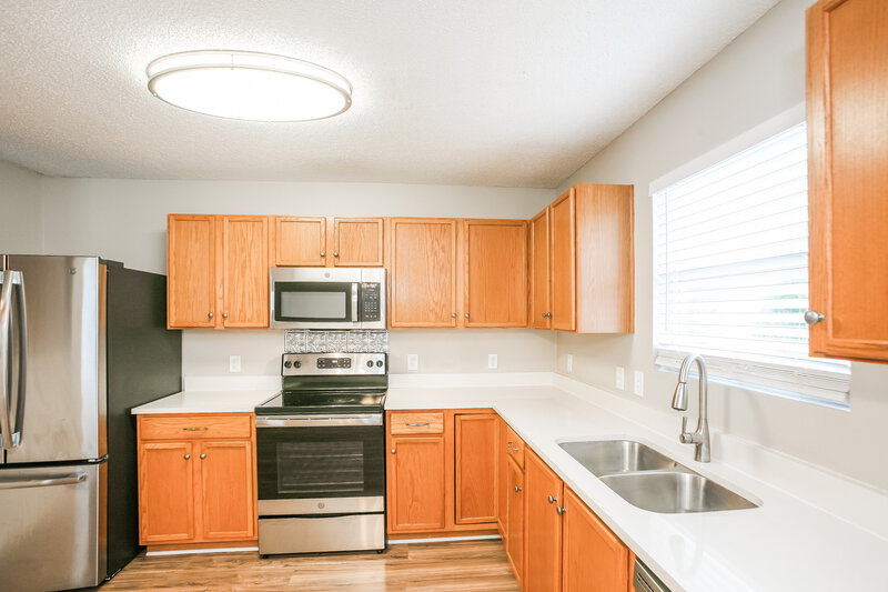 1,585/Mo, 8350 Ingalls Way Camby, IN 46113 Kitchen View