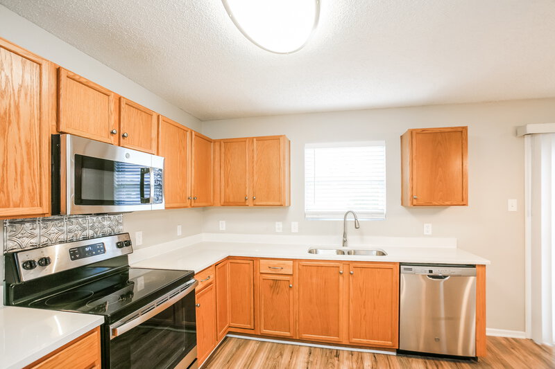 1,585/Mo, 8350 Ingalls Way Camby, IN 46113 Kitchen View 2