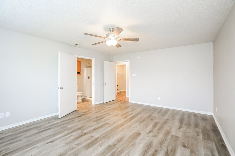 1,585/Mo, 8350 Ingalls Way Camby, IN 46113 Main Bedroom View