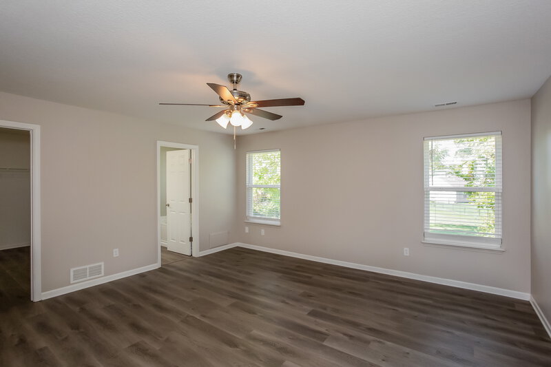 2,595/Mo, 7018 Oldham Drive Indianapolis, IN 46221 Main Bedroom View