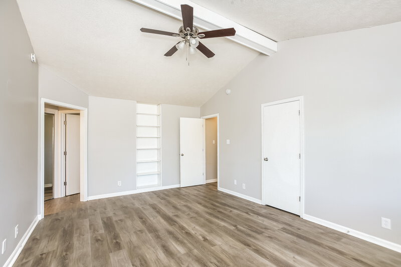 1,970/Mo, 5715 Quail Rd Indianapolis, IN 46278 Main Bedroom View