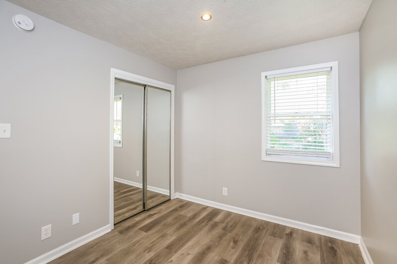 1,970/Mo, 5715 Quail Rd Indianapolis, IN 46278 Bedroom View 4