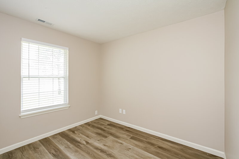 1,995/Mo, 1108 W Southport Rd Indianapolis, IN 46217 Bedroom View