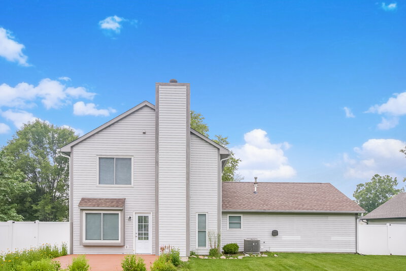 2,125/Mo, 7345 Red Rock Rd Indianapolis, IN 46236 Rear View