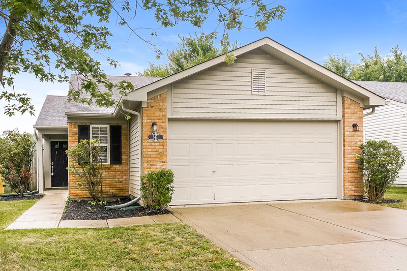 1,560/Mo, 6471 Amick Way Indianapolis, IN 46268 External View