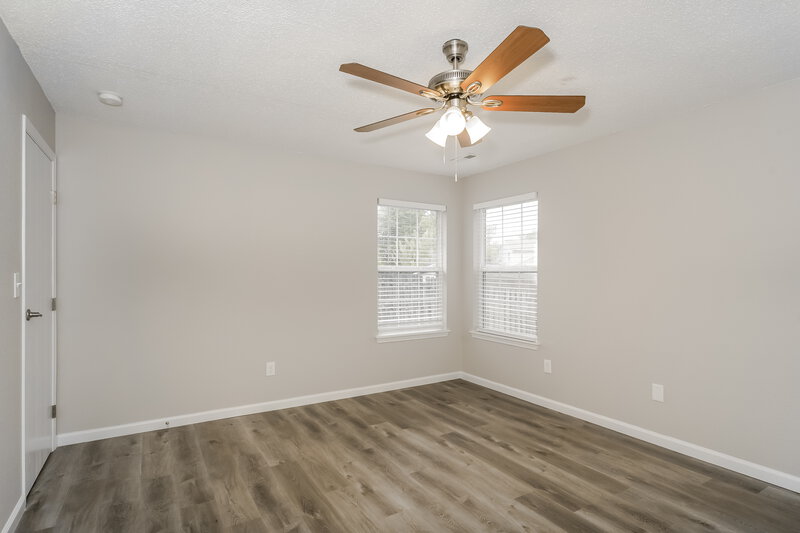1,560/Mo, 6471 Amick Way Indianapolis, IN 46268 Main Bedroom View 2
