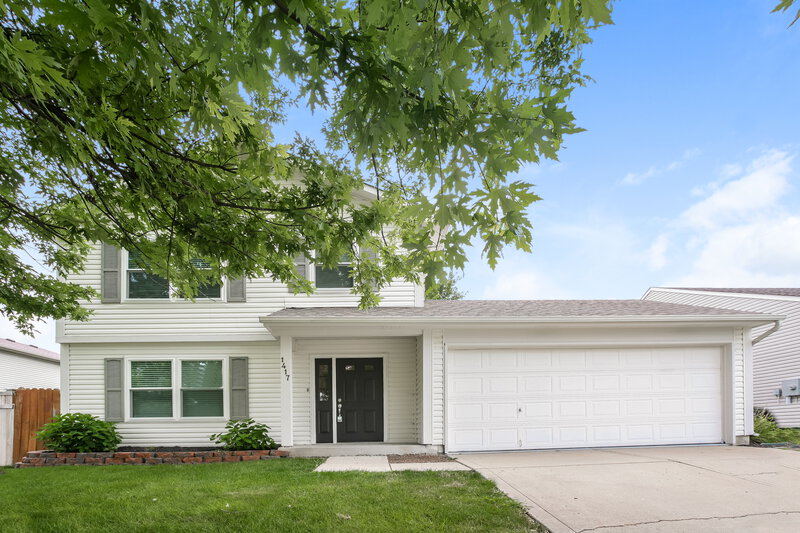 1,825/Mo, 1417 Green Spring Way Greenwood, IN 46143 External View