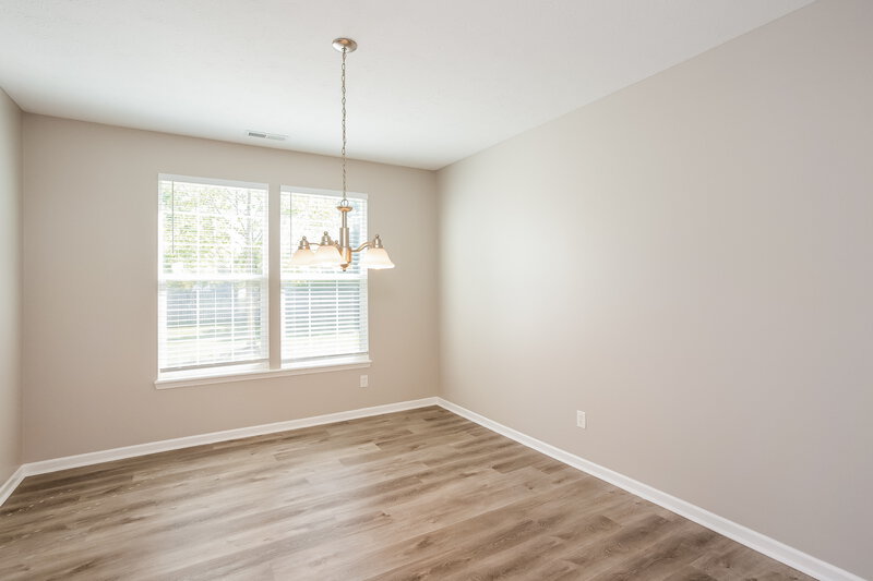 3,180/Mo, 4905 Fields Blvd Indianapolis, IN 46239 Dining Room View