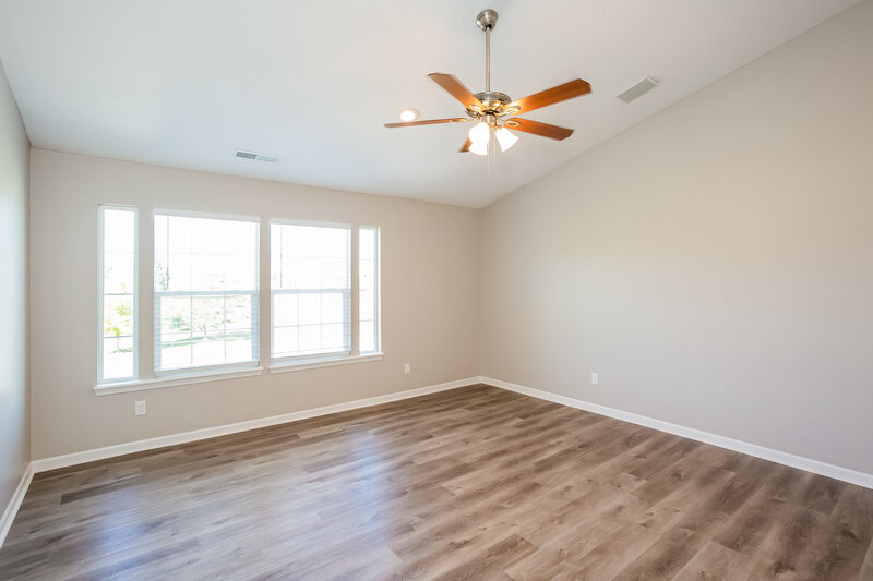 3,180/Mo, 4905 Fields Blvd Indianapolis, IN 46239 Main Bedroom View