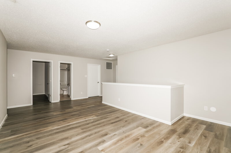 1,935/Mo, 8117 Retreat Ln Indianapolis, IN 46259 Loft View