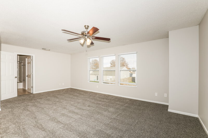 1,935/Mo, 8117 Retreat Ln Indianapolis, IN 46259 Main Bedroom View 2