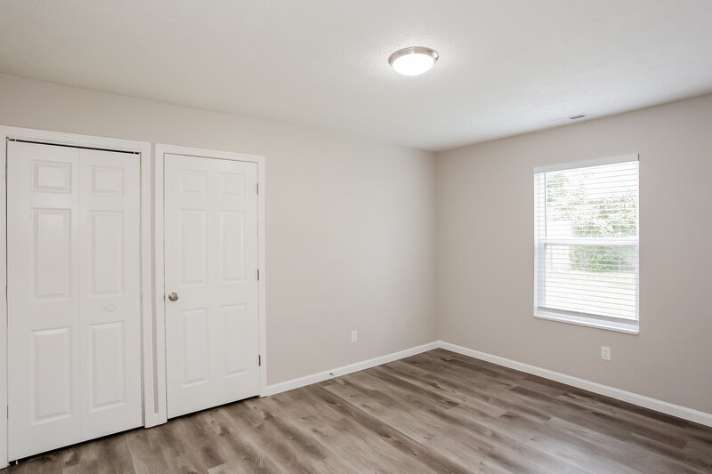 2,140/Mo, 5620 Willowridge Ct Indianapolis, IN 46221 Bedroom View 2