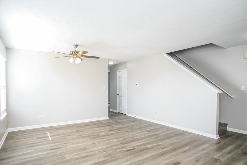 1,970/Mo, 3185 Mcintosh Dr Bargersville, IN 46106 Living Room View