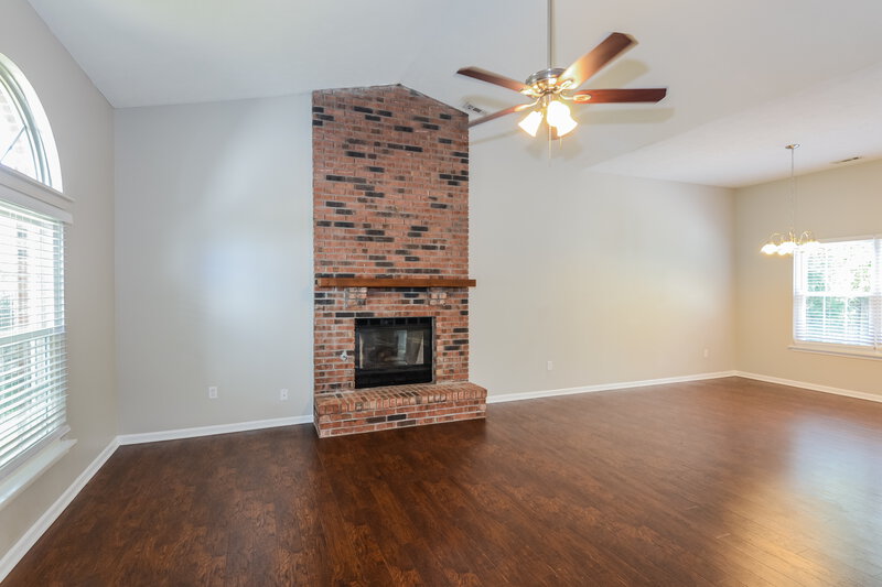 1,785/Mo, 9231 Ratcliff Ct Indianapolis, IN 46234 Living Room View