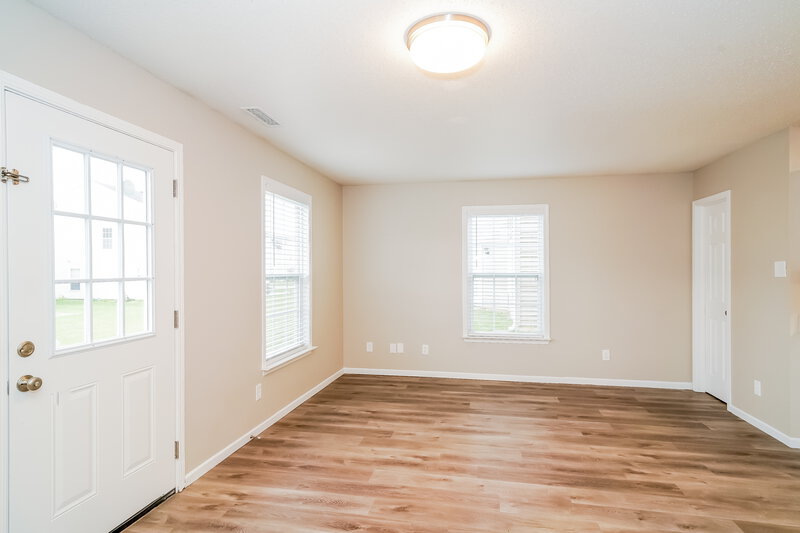 2,190/Mo, 10767 Miller Dr Indianapolis, IN 46231 Misc View 3