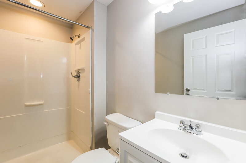 2,125/Mo, 804 Moss Oak Ct Indianapolis, IN 46217 Misc View 13