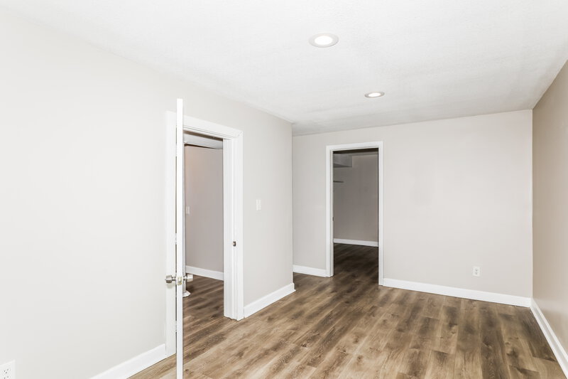 2,350/Mo, 8078 Carina Dr Indianapolis, IN 46268 Basement View 2