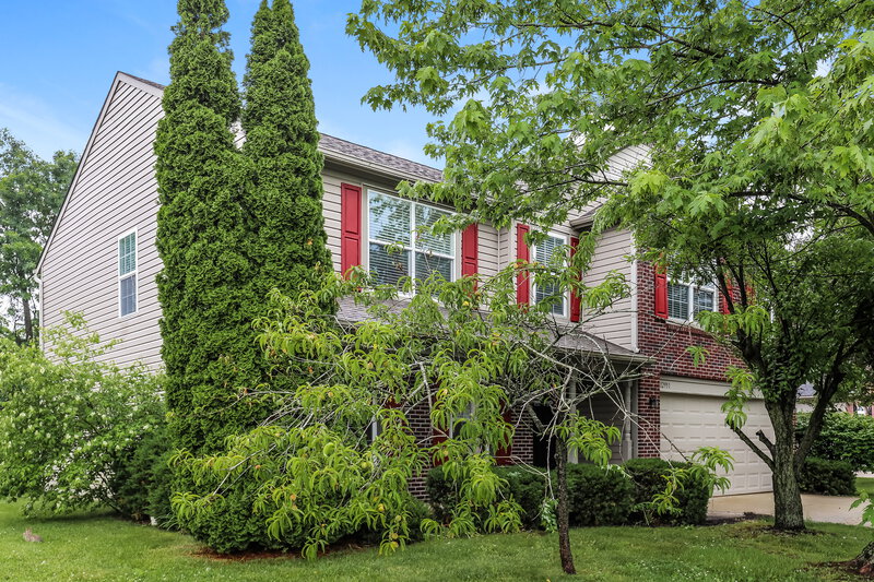 2,305/Mo, 12951 Brookhaven Dr Fishers, IN 46037 Front View