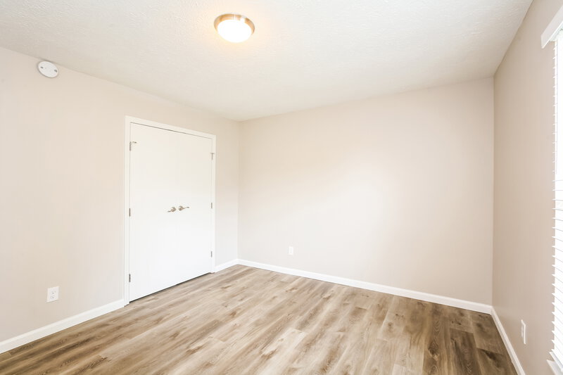 1,845/Mo, 1808 Beckenbauer Ln Indianapolis, IN 46214 Bedroom View 3