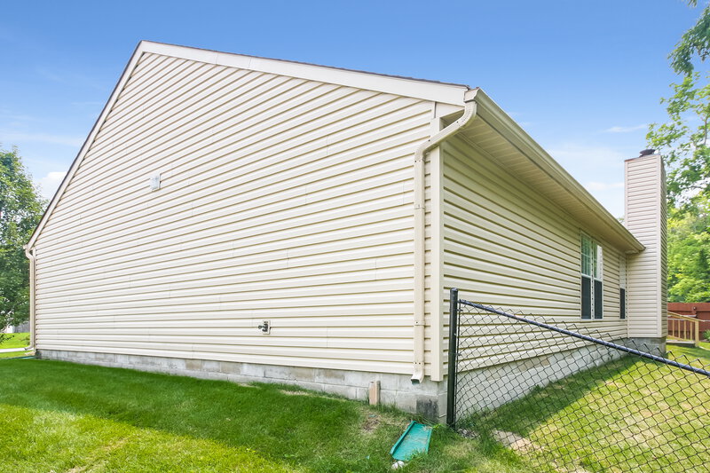 1,845/Mo, 1808 Beckenbauer Ln Indianapolis, IN 46214 Rear View