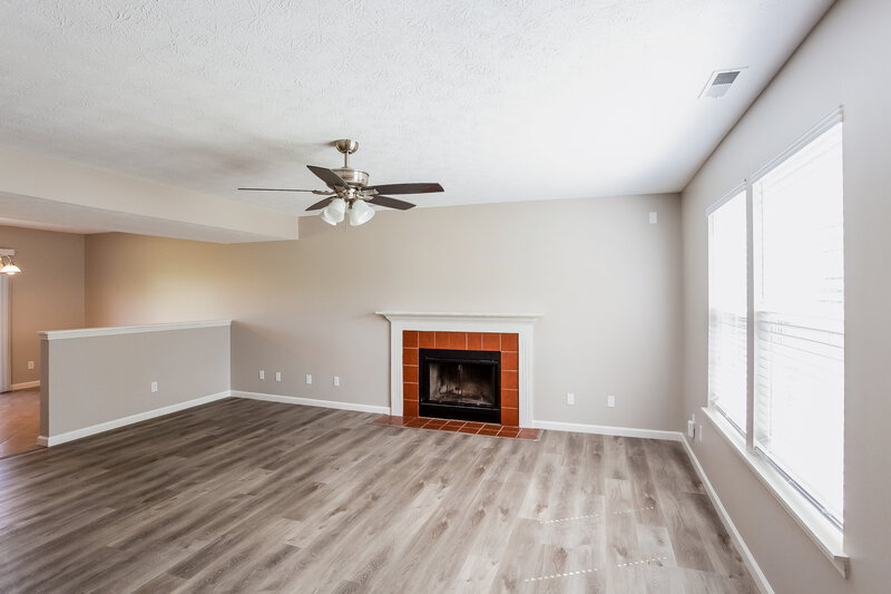 2,550/Mo, 12030 Bearsdale Dr Indianapolis, IN 46235 Misc View 2