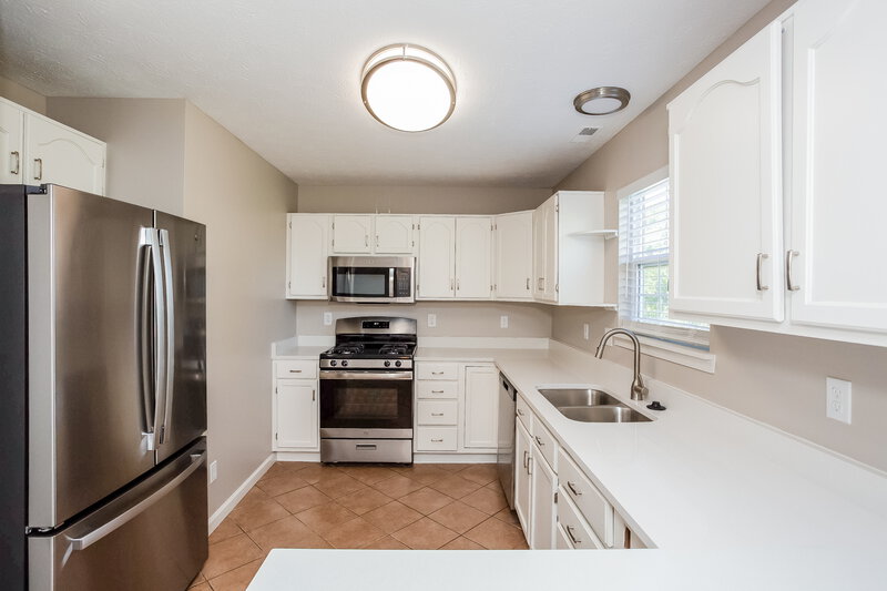 2,550/Mo, 12030 Bearsdale Dr Indianapolis, IN 46235 Misc View 4