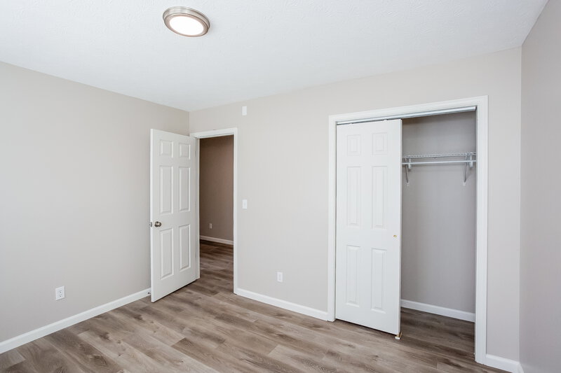 2,550/Mo, 12030 Bearsdale Dr Indianapolis, IN 46235 Misc View 9