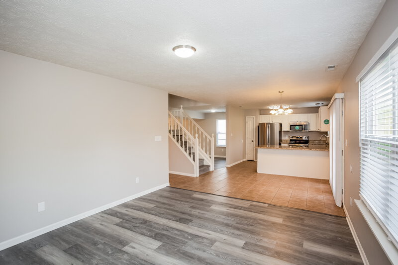 1,770/Mo, 6726 Sparrowood Dr Indianapolis, IN 46236 Living Room View