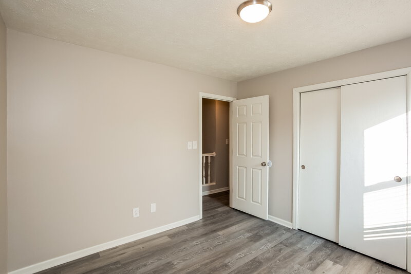 1,770/Mo, 6726 Sparrowood Dr Indianapolis, IN 46236 Bedroom View 3