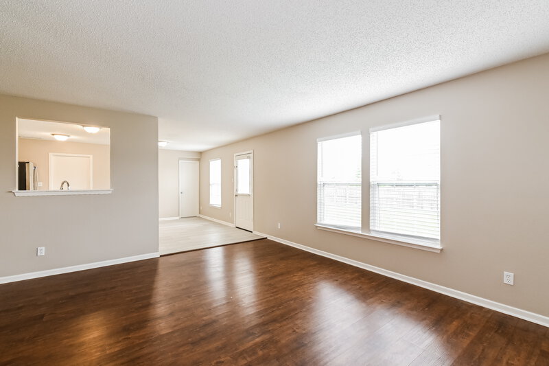 2,265/Mo, 8652 Orchard Grove Ln Camby, IN 46113 Living Room View 3