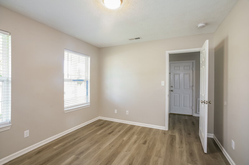 2,020/Mo, 823 Pine Lake Dr Greenwood, IN 46143 Bedroom View