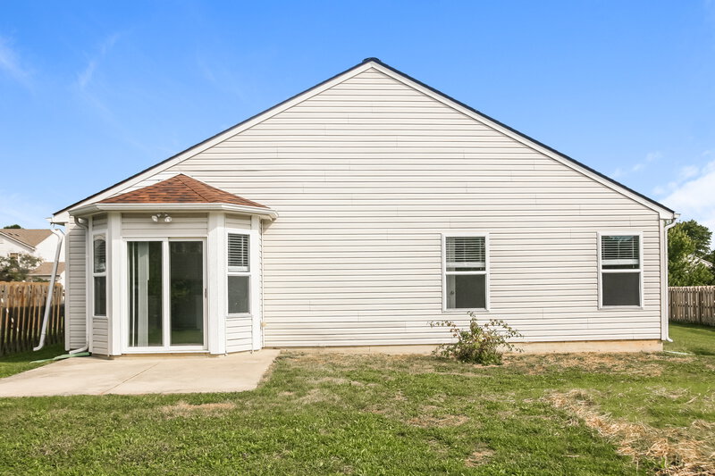 2,020/Mo, 823 Pine Lake Dr Greenwood, IN 46143 Rear View