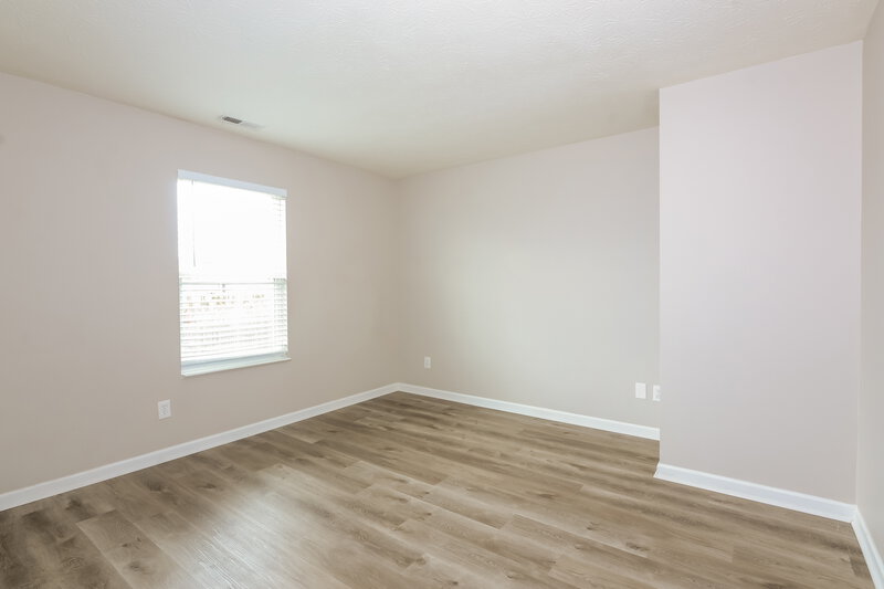1,930/Mo, 508 Grassy Bend Dr Greenwood, IN 46143 Bedroom View 2
