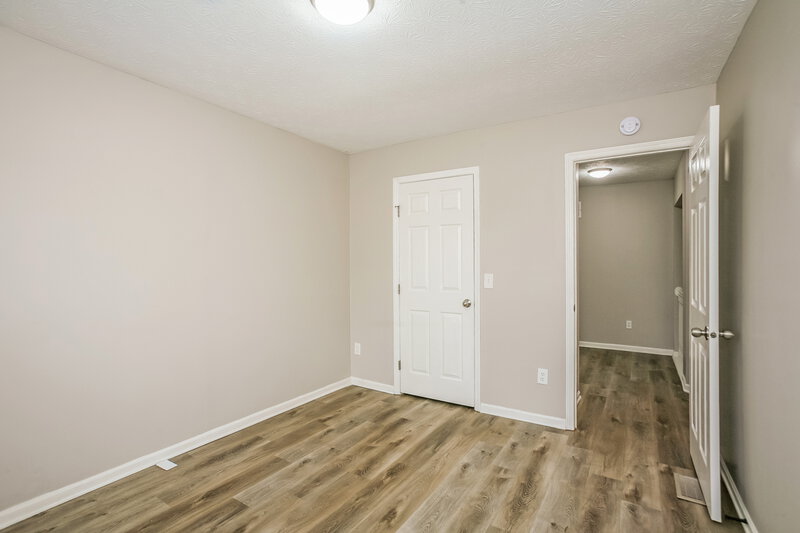 2,070/Mo, 7462 Carnation Ln Indianapolis, IN 46214 Bedroom View