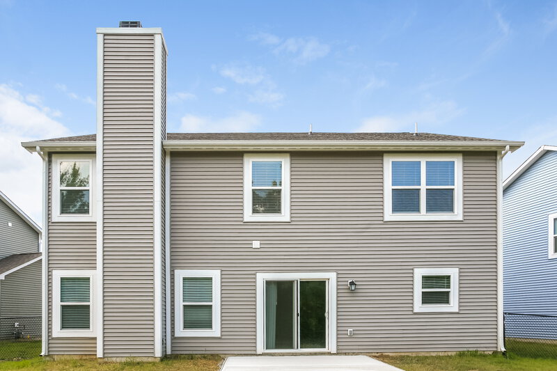 2,190/Mo, 6447 Ault Pl Indianapolis, IN 46221 Rear View