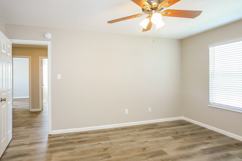 1,730/Mo, 1906 Murdoch Dr Greenfield, IN 46140 Bedroom View 2