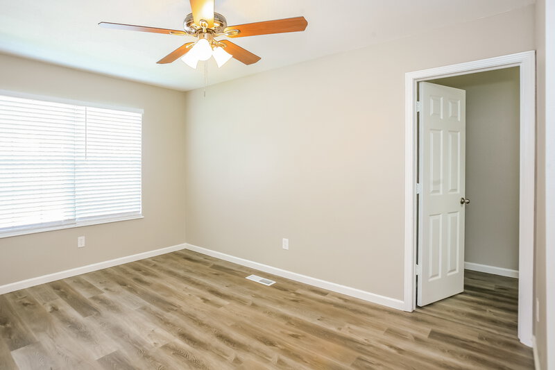 1,730/Mo, 1906 Murdoch Dr Greenfield, IN 46140 Bedroom View 3