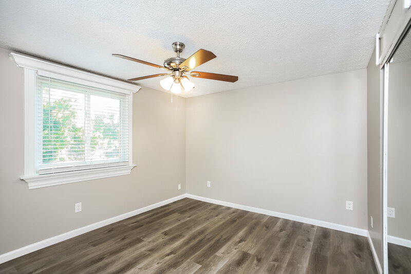 2,340/Mo, 6719 Bridger Ct Indianapolis, IN 46268 Main Bedroom View