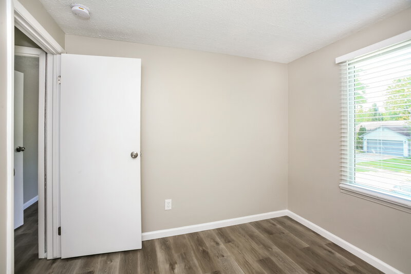 2,340/Mo, 6719 Bridger Ct Indianapolis, IN 46268 Bedroom View